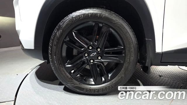 Chevrolet(GM대우) Trax кроссовер 1.2 ACTIV, 2024 все фото