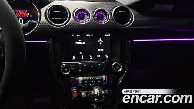 Ford Mustang купе, 2018 14