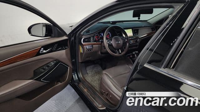 Kia All New K7 Prestige, 2016 10