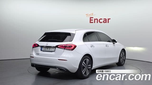 Mercedes-Benz A-класс W177 A220 хэтчбек, 2022 2