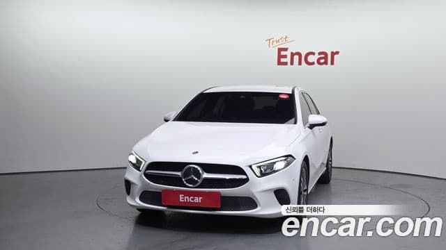 Mercedes-Benz A-класс W177 A220 хэтчбек, 2022 3