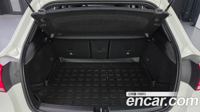 Mercedes-Benz A-класс W177 A220 хэтчбек, 2022 19