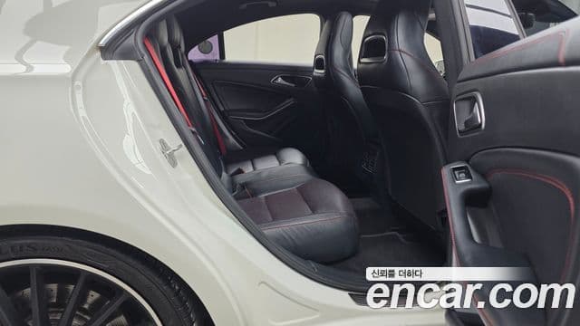 Mercedes-Benz CLA-класс C117 CLA45 AMG 4MATIC, 2015 12