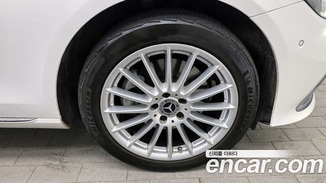 Mercedes-Benz E-класс W213 Exclusive, 2021 все фото