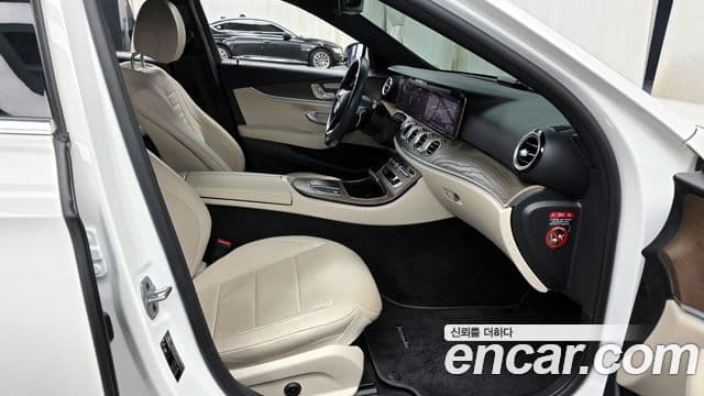 Mercedes-Benz E-класс W213 Exclusive, 2021 11