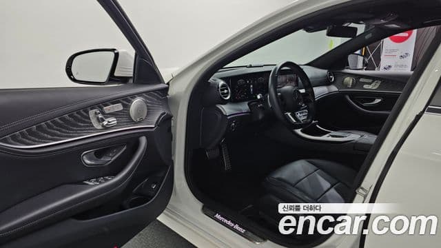 Mercedes-Benz E-класс W213 AMG Line, 2022 10