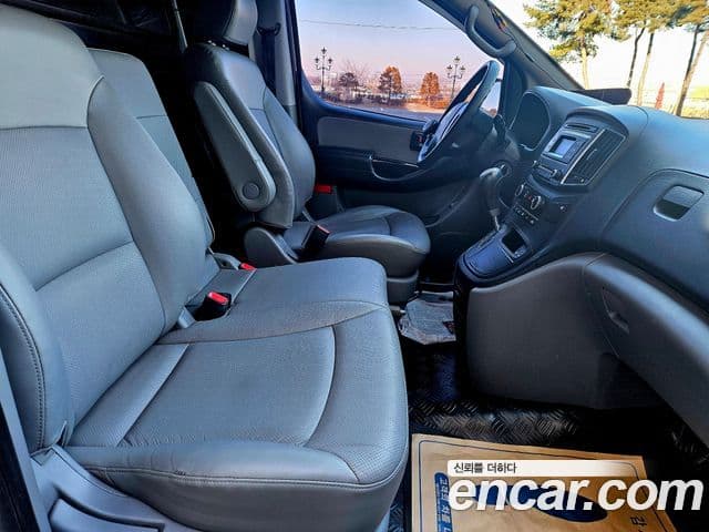 Hyundai Grand Starex Smart, 2017 14