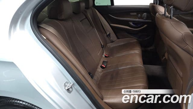 Mercedes-Benz E-класс W213 Exclusive, 2018 11