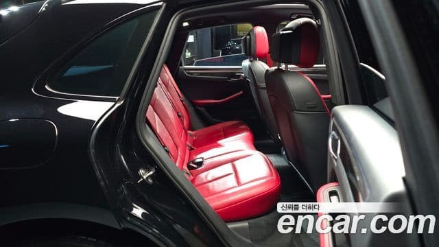 Porsche Macan 2.9 S, 2023 12