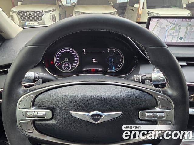 Genesis GV70, 2021 8