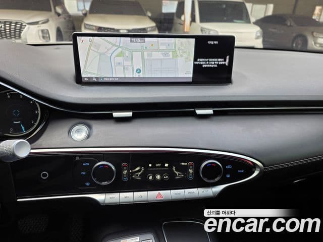 Genesis GV70, 2021 9