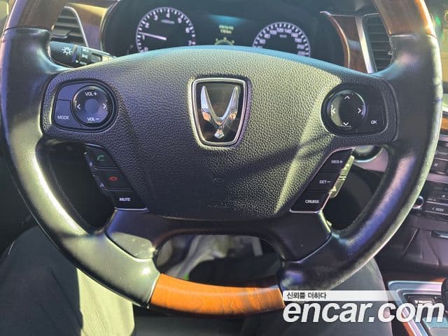 Hyundai Equus(новый кузов / новое поколение) Exclusive, 2013 16