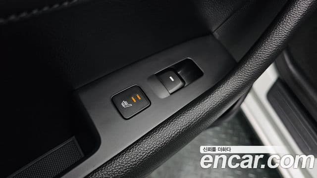 Hyundai LF Sonata LPI Modern(для людей с инвалидностью), 2015 17