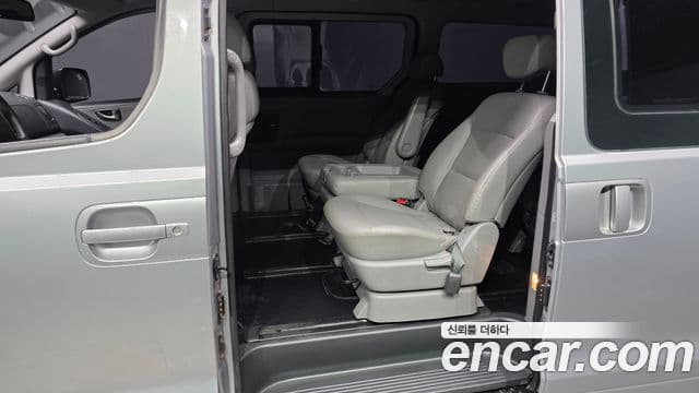 Hyundai Grand Starex CVX Premium, 2014 12