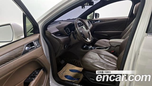 Lincoln MKC, 2018 10