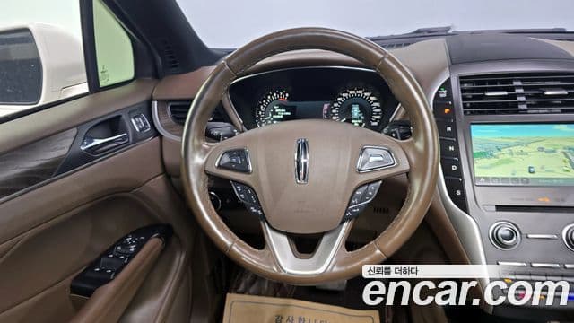 Lincoln MKC, 2018 14