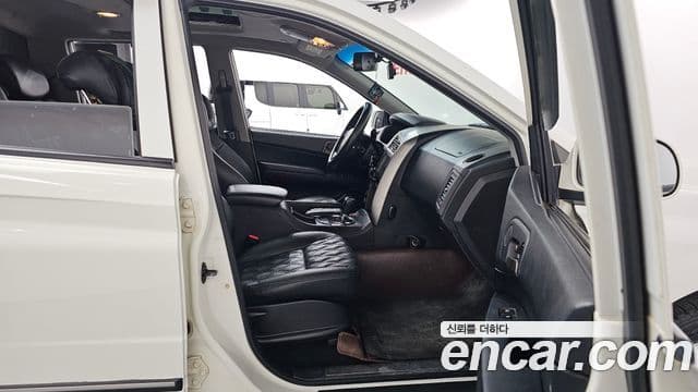 KG모빌리티(SsangYong) Korando Sport Fashion, 2013 11