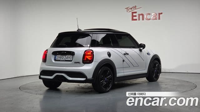 Mini Cooper S 3세대, 2024 2