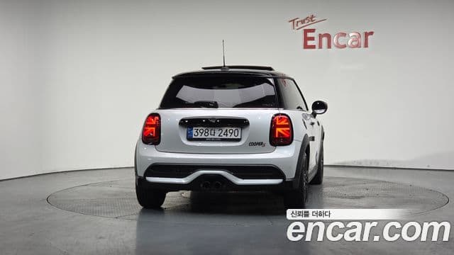 Mini Cooper S 3세대, 2024 4