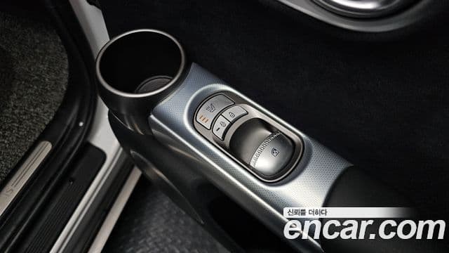 Genesis GV60 Standard, 2022 18