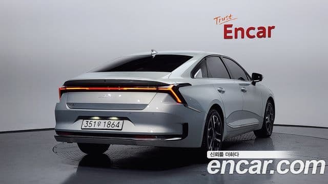 Kia The / новый New K8 Noblesse, 2025 2