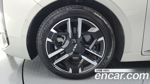 Kia The / новый New K8 Noblesse, 2025 все фото