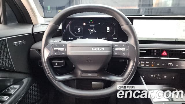 Kia The / новый New K8 Noblesse, 2025 13