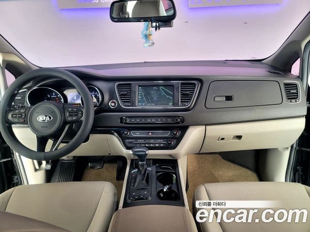 Kia All New Carnival Luxury, 2018 13