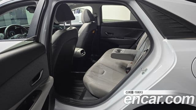 Hyundai Avante (CN7) Inspiration, 2021 11