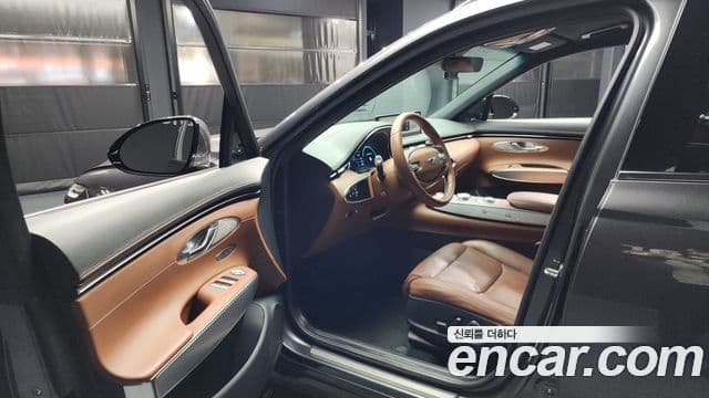 Genesis GV70, 2022 10