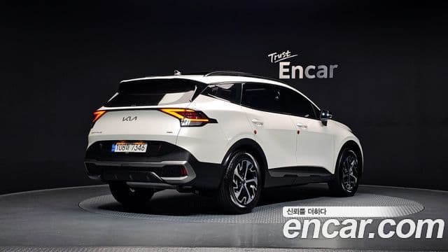 Kia Sportage 5세대 гибрид Signature Gravity 2WD, 2023 2