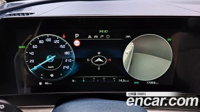 Kia Sportage 5세대 гибрид Signature Gravity 2WD, 2023 8