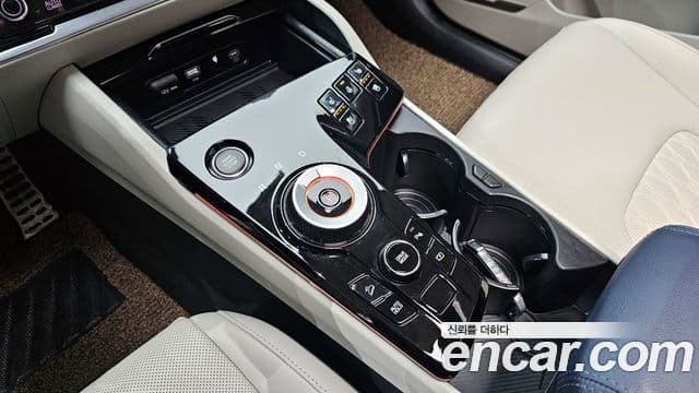Kia Sportage 5세대 гибрид Signature Gravity 2WD, 2023 9