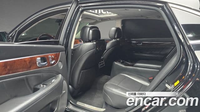 Hyundai Equus(новый кузов / новое поколение) Prestige, 2015 12