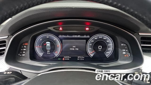 Audi A6 (C8), 2020 8