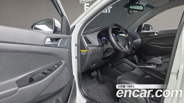 Hyundai All New Tucson Modern, 2017 11