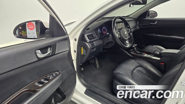 Kia K5 2세대 Prestige, 2016 11