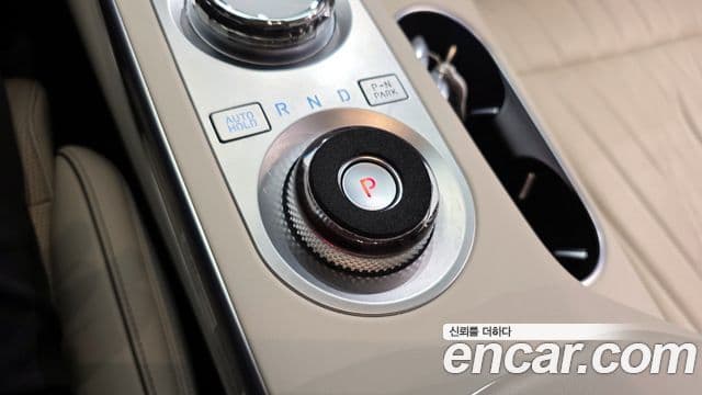 Genesis GV70, 2023 9