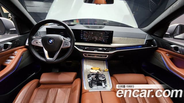 BMW X7 (G07) xDrive 40i Design Pure Excellence 6인승, 2023 7