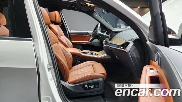BMW X7 (G07) xDrive 40i Design Pure Excellence 6인승, 2023 10