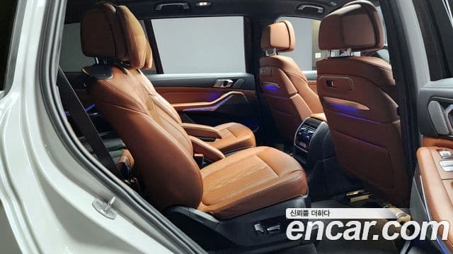 BMW X7 (G07) xDrive 40i Design Pure Excellence 6인승, 2023 12