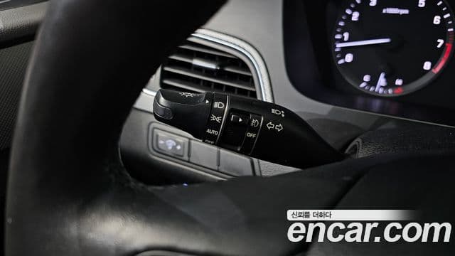 Hyundai LF Sonata Premium, 2017 15