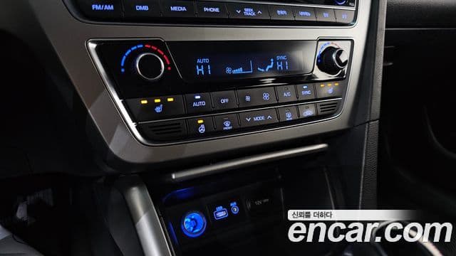 Hyundai LF Sonata Premium, 2017 19