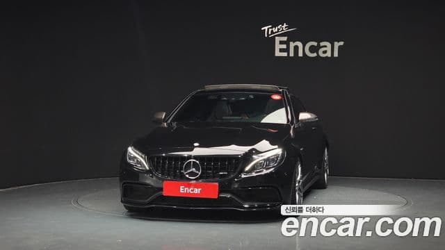 Mercedes-Benz C-класс W205 C63 AMG купе, 2017 3