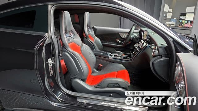 Mercedes-Benz C-класс W205 C63 AMG купе, 2017 12