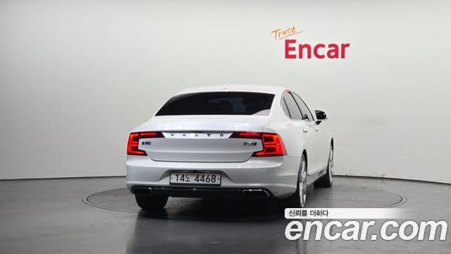 Volvo S90 D5 AWD Inscription, 2017 4