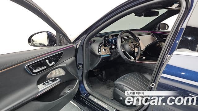 Mercedes-Benz E-класс W214 Exclusive, 2024 10