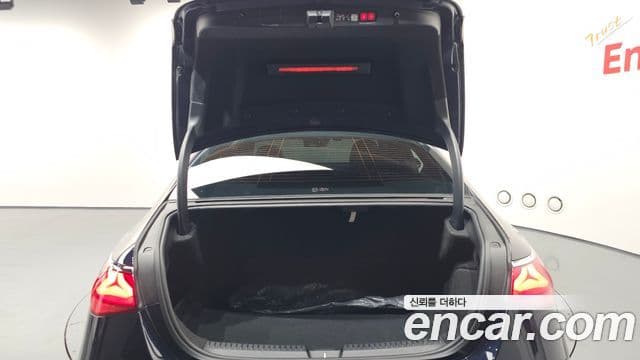 Mercedes-Benz E-класс W214 Exclusive, 2024 20