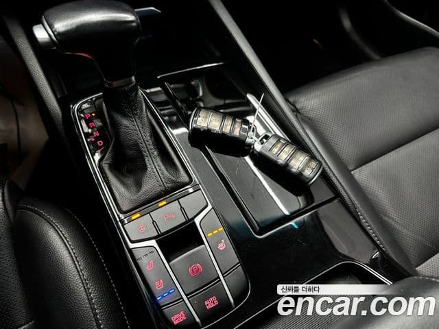 Kia All New K7 Prestige, 2016 9