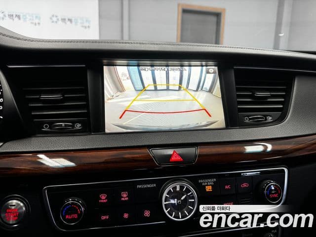 Kia All New K7 Prestige, 2016 13